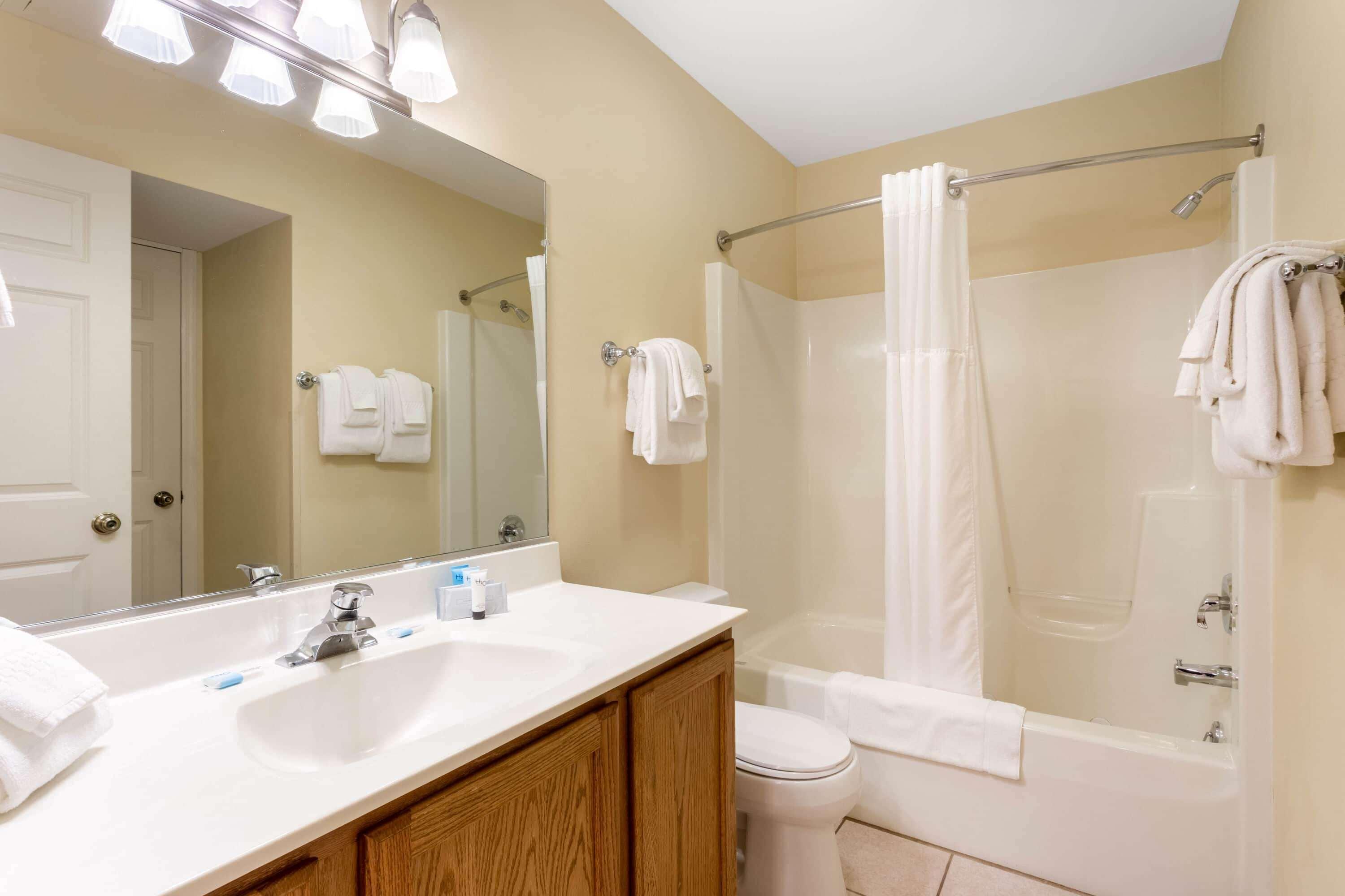Tamarack Wisconsin Dells, A Ramada By Wyndham Hotell Lake Delton Exteriör bild
