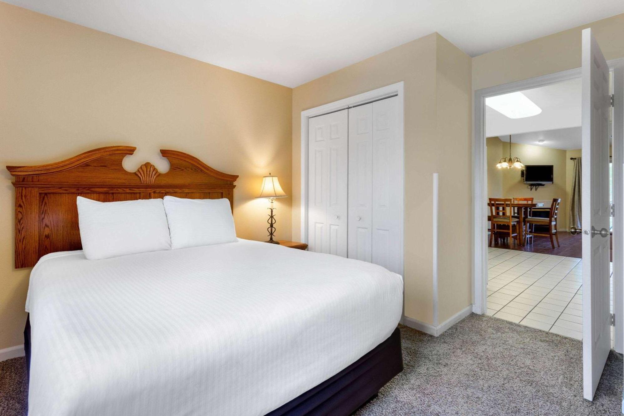 Tamarack Wisconsin Dells, A Ramada By Wyndham Hotell Lake Delton Exteriör bild